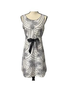 J.G. Hook Black & White Sleeveless Dress Size 6
